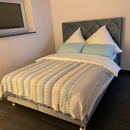 2 Zimmer Wohnung Zur Taegliche Miete Hechingen Extérieur photo