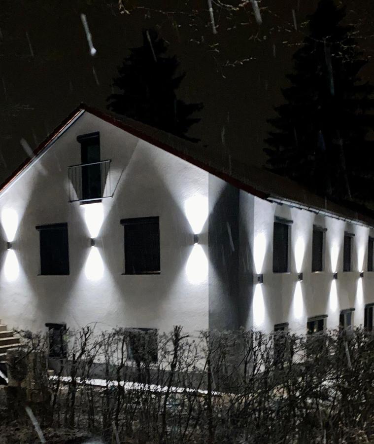 2 Zimmer Wohnung Zur Taegliche Miete Hechingen Extérieur photo